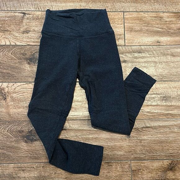 🌟 Aritzia TNA Leggings - Size Extra Small - Picture 1 of 3